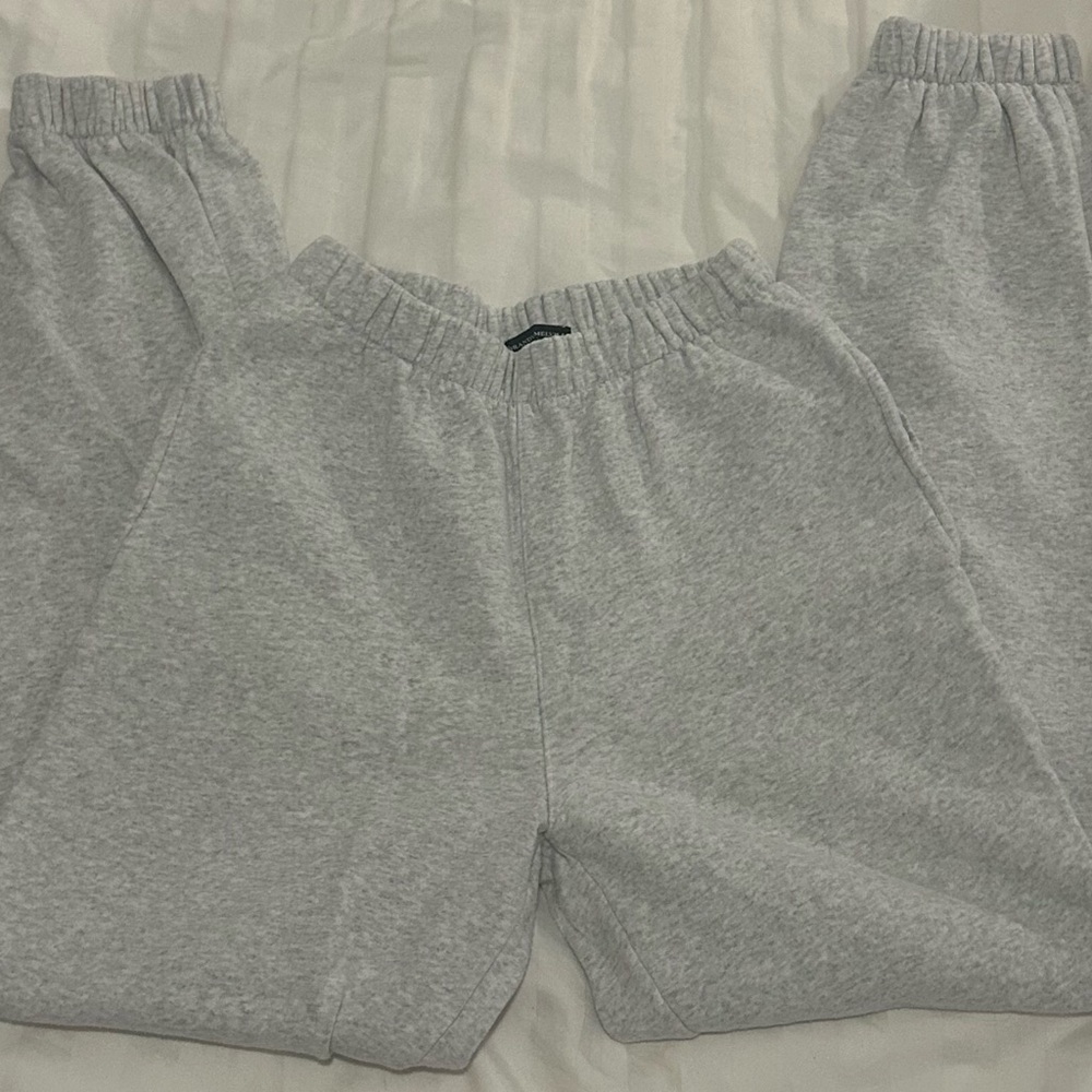brandy melville rosa sweatpants